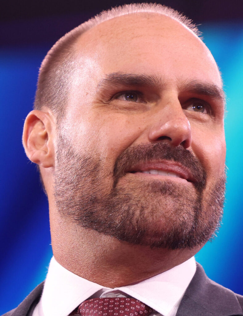 stf-avanca-contra-eduardo-bolsonaro-e-primeira-turma-forma-unanimidade-para-torna-lo-reu-por-coacao-no-curso-do-processo