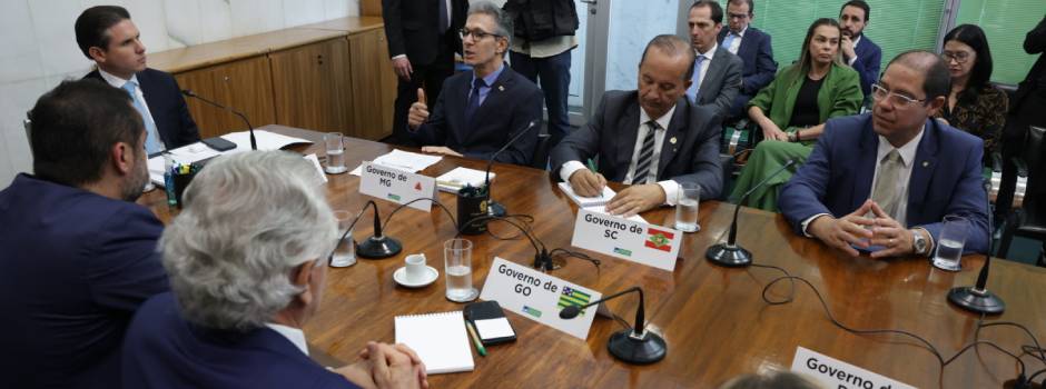 em-brasilia,-governador-de-minas-gerais-participa-de-reuniao-sobre-seguranca-publica