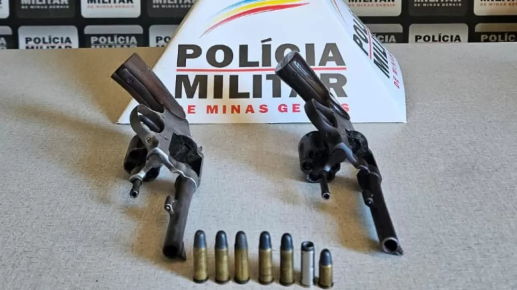 policia-militar-apreende-duas-armas-de-fogo-durante-operacao-em-abaete