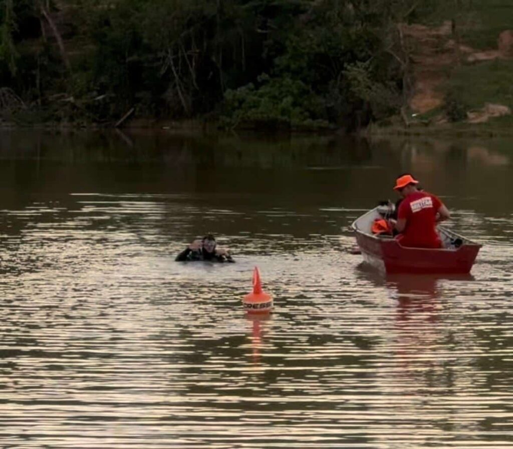 apos-tres-dias-de-buscas-corpo-e-localizado-na-lagoa-do-juquinha-em-nova-serrana