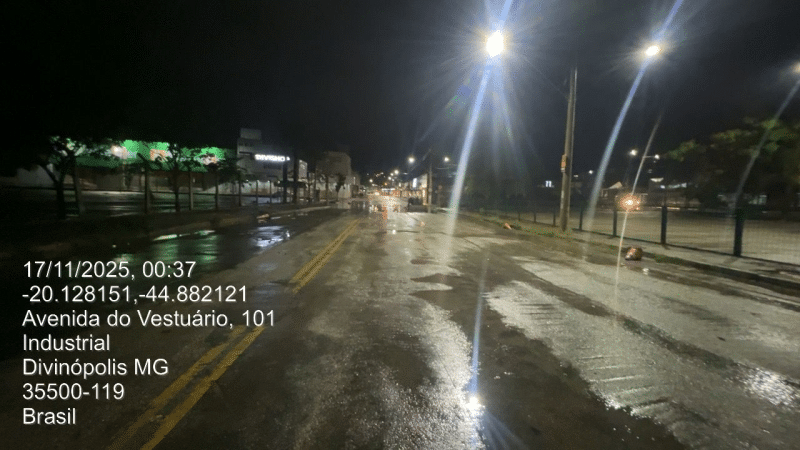 chuvas-interrompem-temporariamente-obras-em-divinopolis,-mas-sistemas-de-drenagem-recem-implantados-apresentam-bom-desempenho