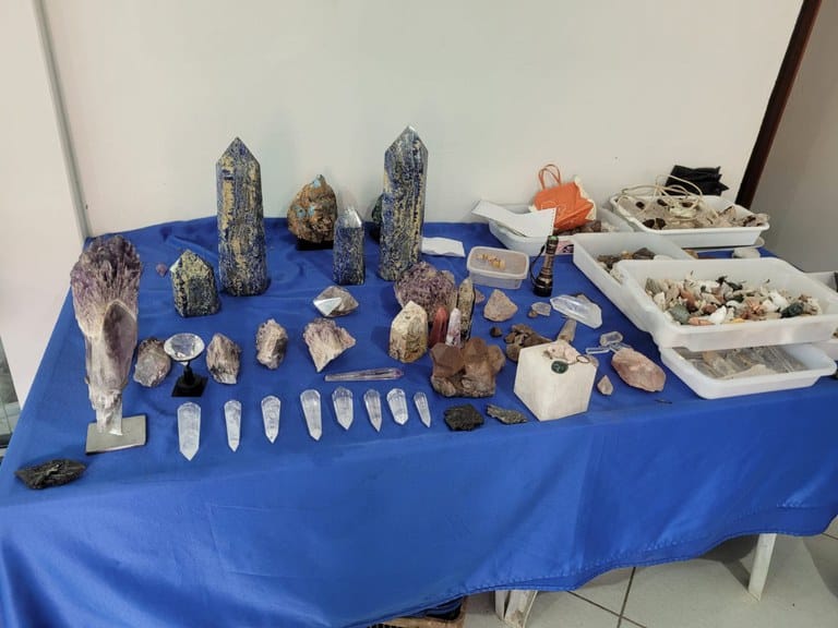 policia-federal-faz-acao-contra-garimpo-ilegal-em-arcos-e-realiza-diligencias-em-empresa-e-residencias-distribuidas-por-toda-minas-gerais