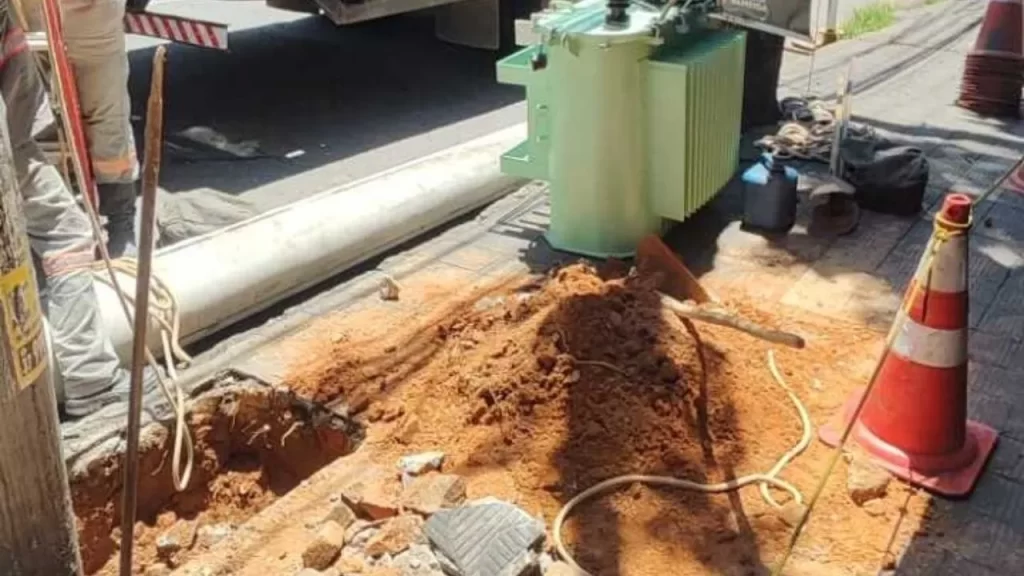 cac-suspende-atendimento-em-divinopolis-apos-corte-emergencial-de-energia