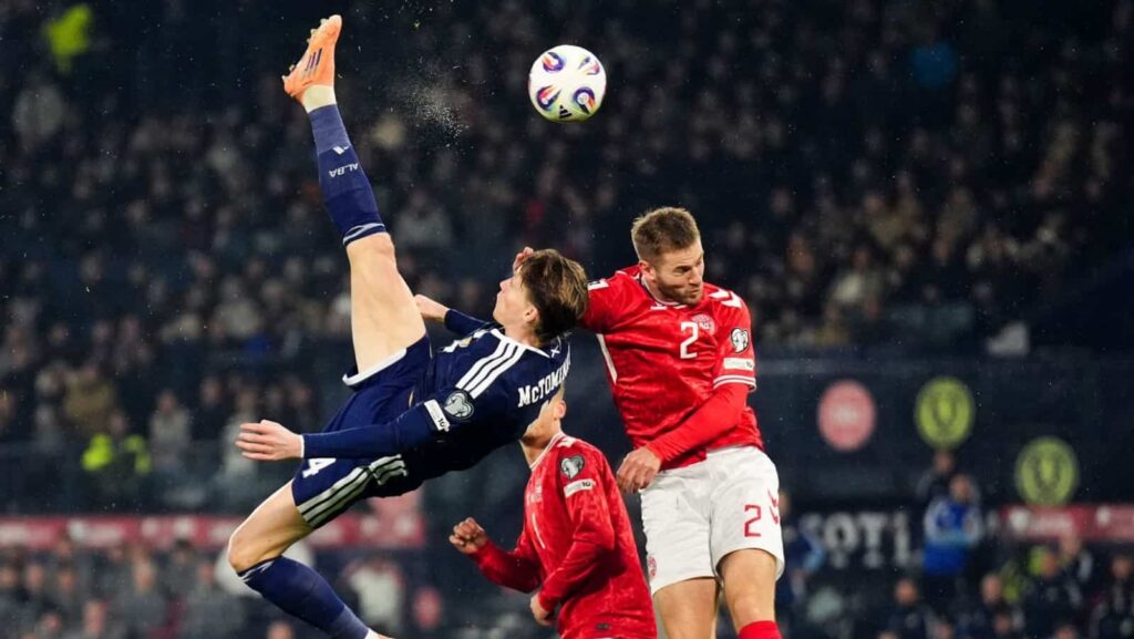 veja-o-golaco-que-garantiu-a-escocia-o-direito-de-disputar-a-copa-do-mundo-de-2026