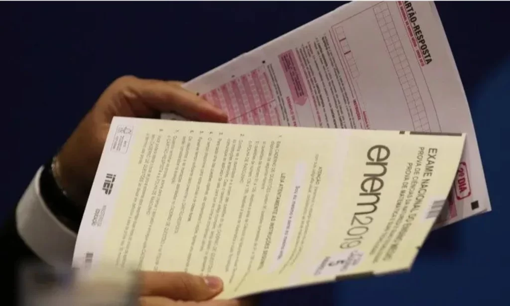 mec-diz-que-anulacao-de-tres-questoes-do-enem-foi-medida-de-precaucao