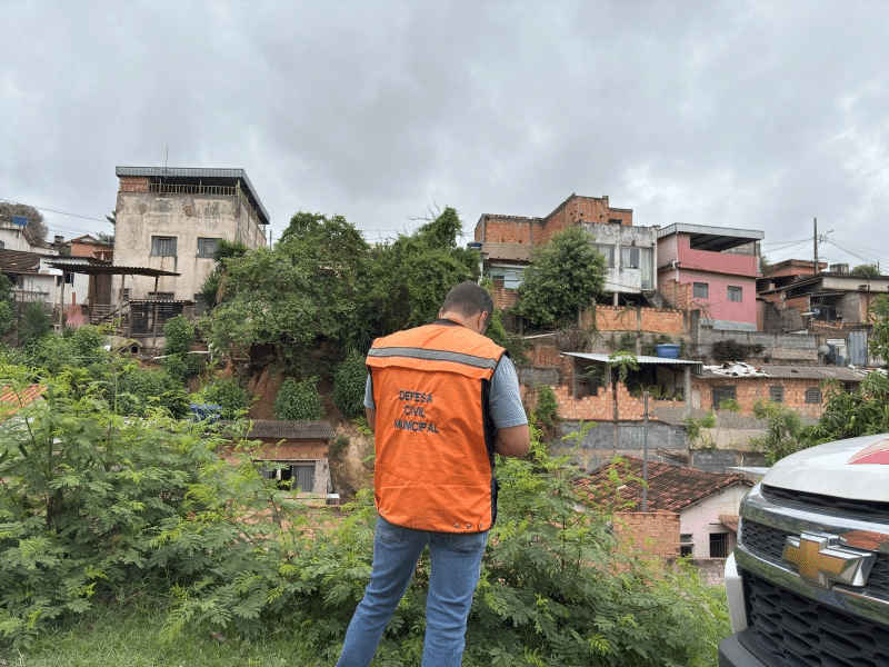 prefeitura-de-divinopolis-orienta-populacao-sobre-quando-acionar-a-defesa-civil-em-situacoes-de-risco