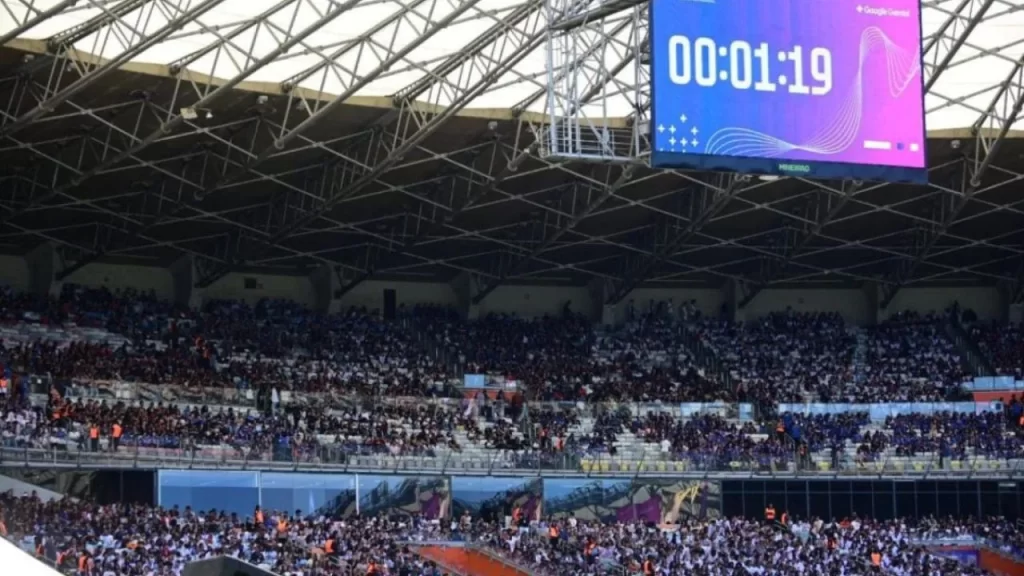 aula-de-ia-no-mineirao-termina-em-confusao-entre-estudantes