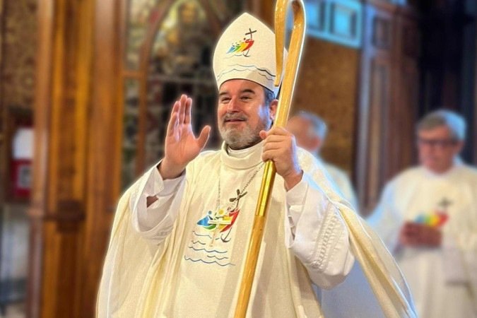 cnbb-nomeia-dom-arnaldo-como-bispo-referencial-para-grupos-catolicos-lgbt+-no-brasil