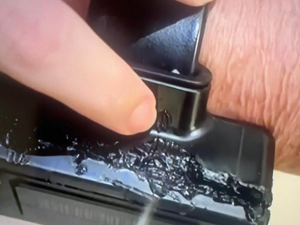 video:-bolsonaro-confessa-que-usou-ferro-de-solda-para-tentar-violar-tornozeleira;-moraes-exige-explicacoes-imediatas