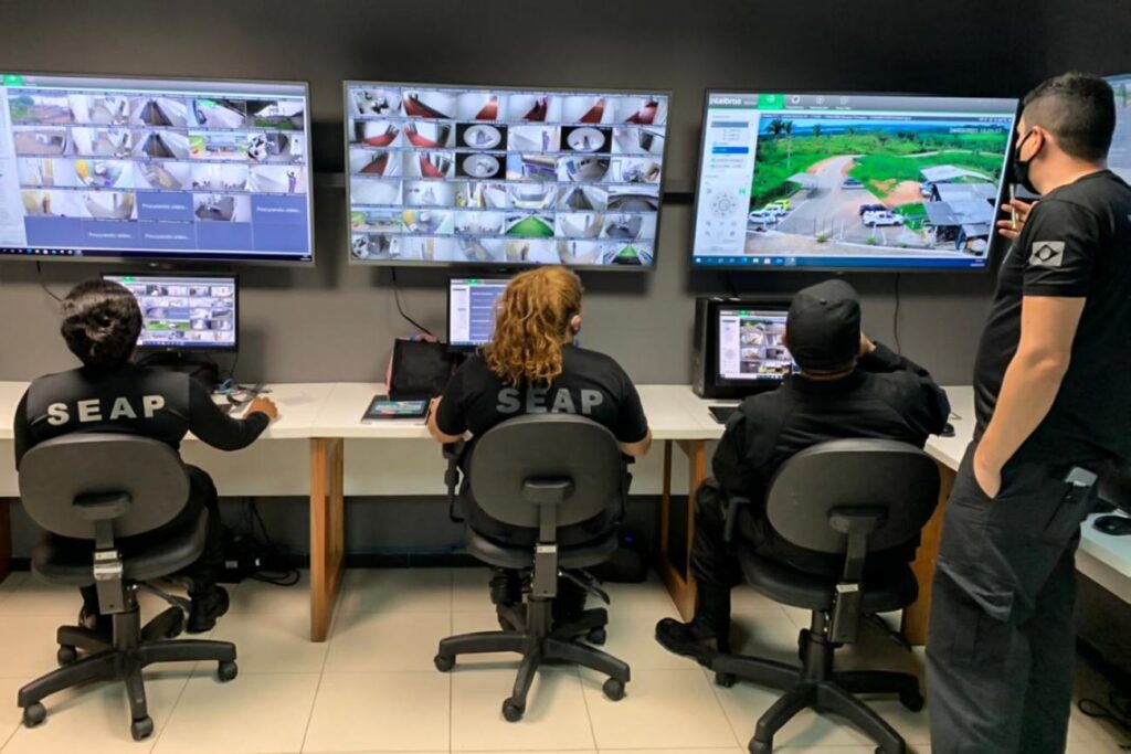 tornozeleira-eletronica:-veja-como-o-equipamento-monitora-cada-movimento-e-alerta-a-central