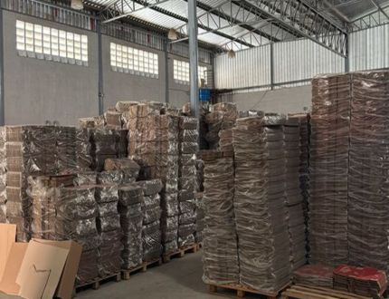 urgente-–-operacao-explode-em-divinopolis:-receita-estadual-fecha-grafica-pirata-com-500-mil-caixas-falsificadas-de-marcas-internacionais