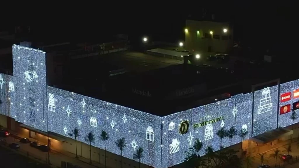 veja-o-horario-especial-de-natal-do-comercio-em-divinopolis