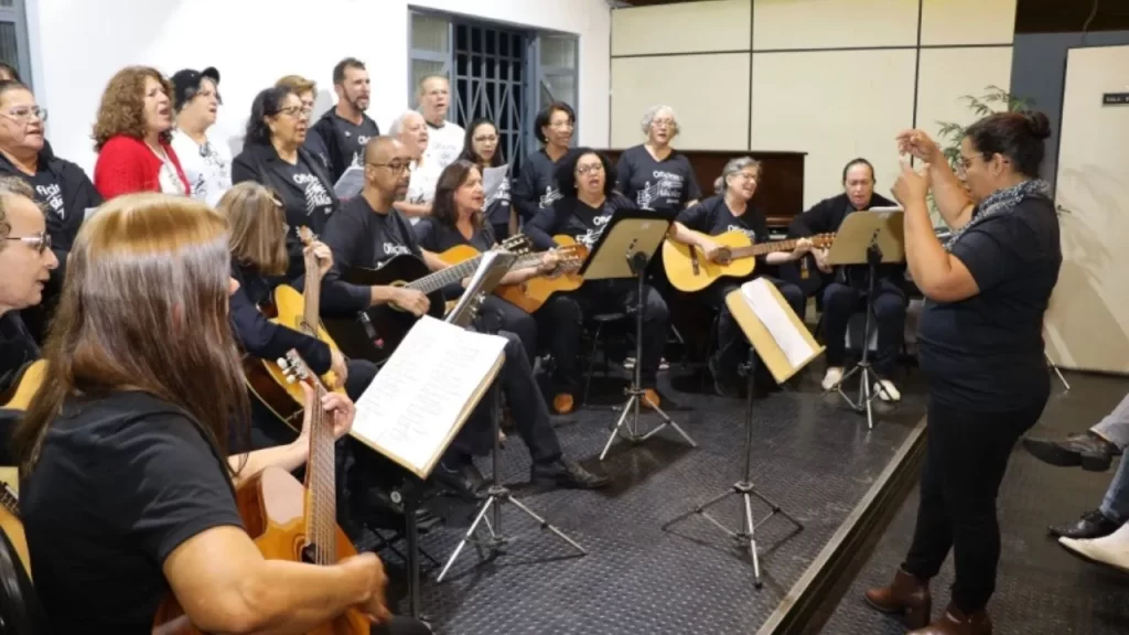 semana-da-musica-2025-celebra-formacao-artistica-e-promove-integracao-cultural-em-divinopolis