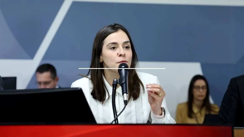 zema-manifesta-apoio-a-proposta-de-lohanna-para-doacao-do-hospital-regional-a-ufsj