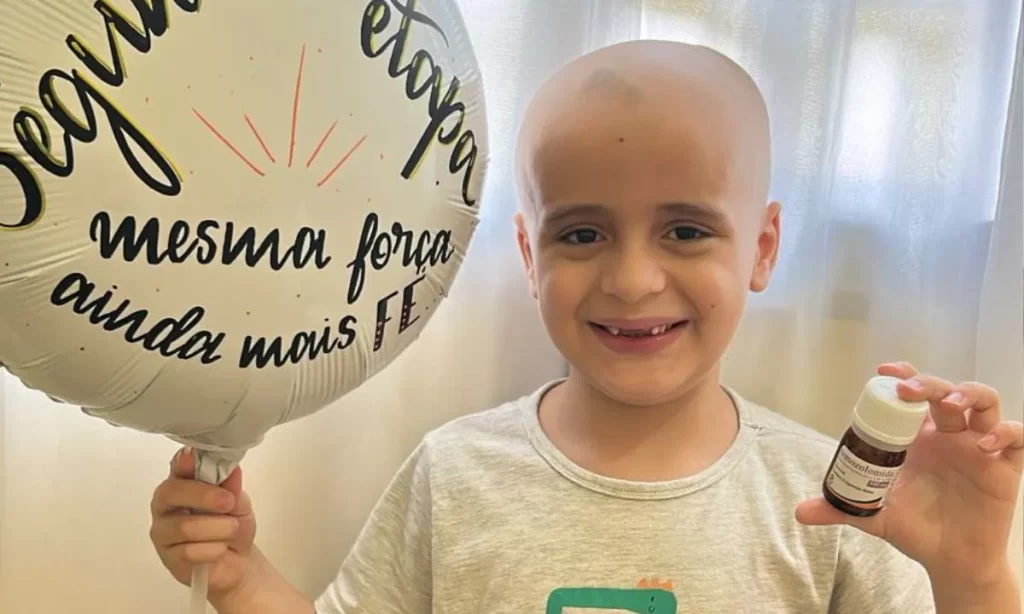 apos-atropelamento-em-pitangui,-menino-descobre-tumor-e-vence-cancer