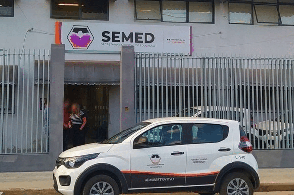 prefeitura-de-divinopolis-emite-comunicado-sobre-comportamento-de-risco-entre-estudantes