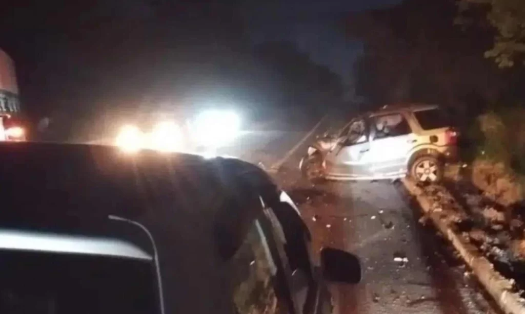 acidente-mata-2-na-br-494,-entre-divinopolis-e-marilandia