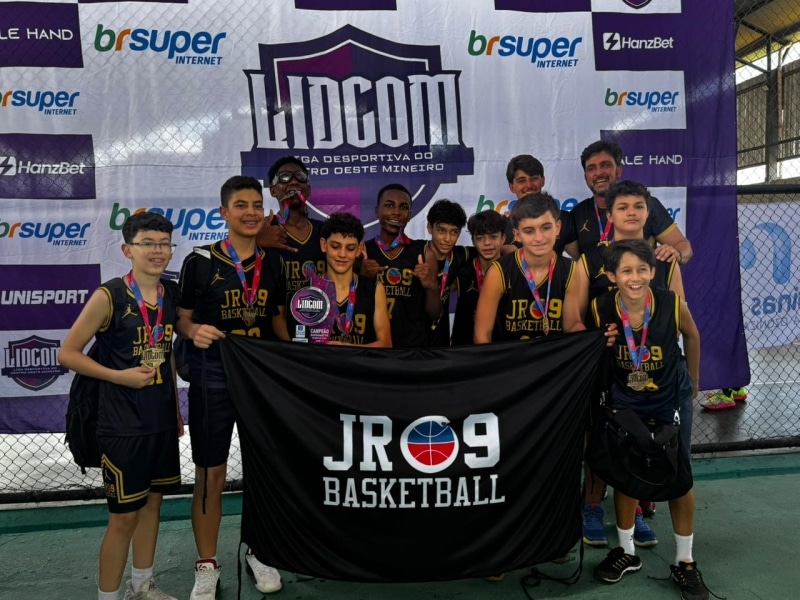 divinopolis-celebra-conquistas-da-jr09-basketball-na-lidcom-2025