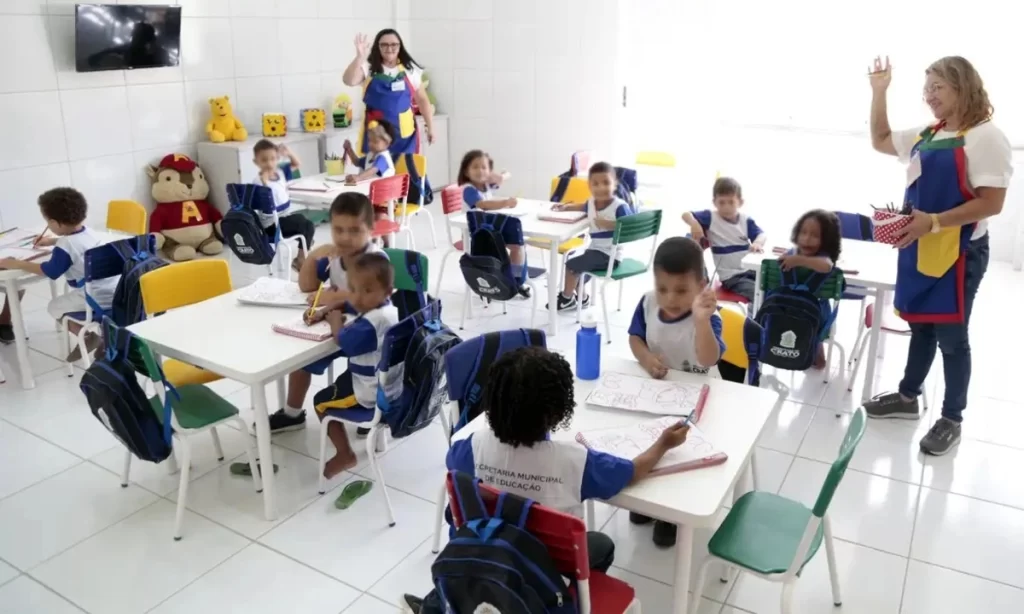 mec-quer-atingir-100%-de-escolas-integrais-no-pais-ate-2026