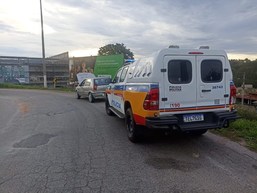 homem-e-preso-por-adulteracao-de-sinal-identificador-e-recusa-ao-teste-do-bafometro-na-mg-431-em-para-de-minas