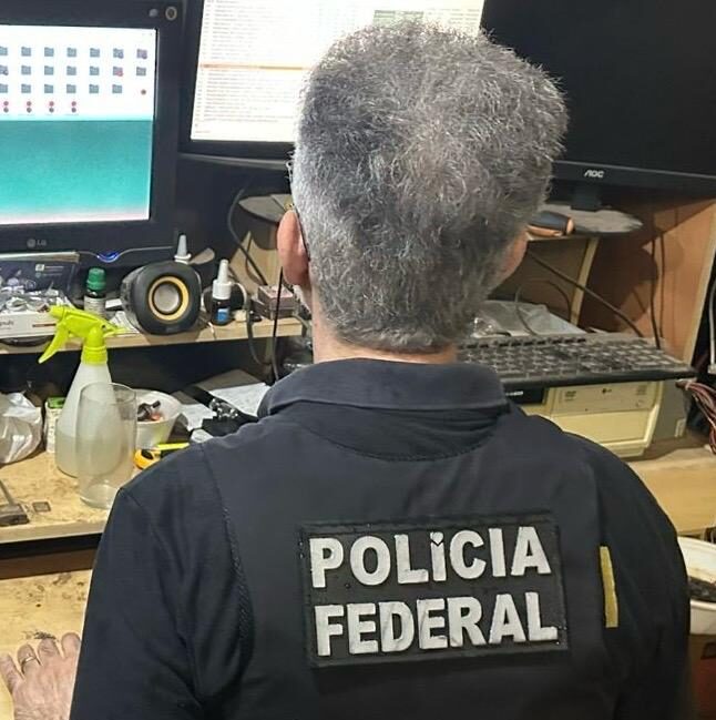 pf-flagra-homem-de-araguari-transmitindo-abuso-sexual-infantil-em-tempo-real