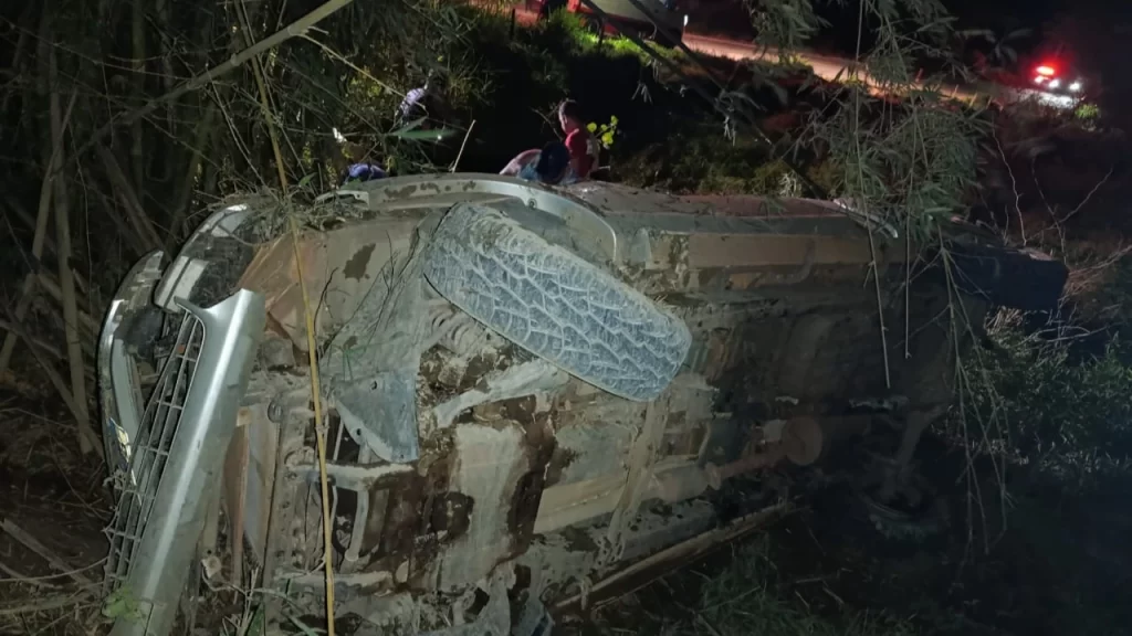 acidente-mata-mulher-e-deixa-duas-em-estado-grave-em-perdigao