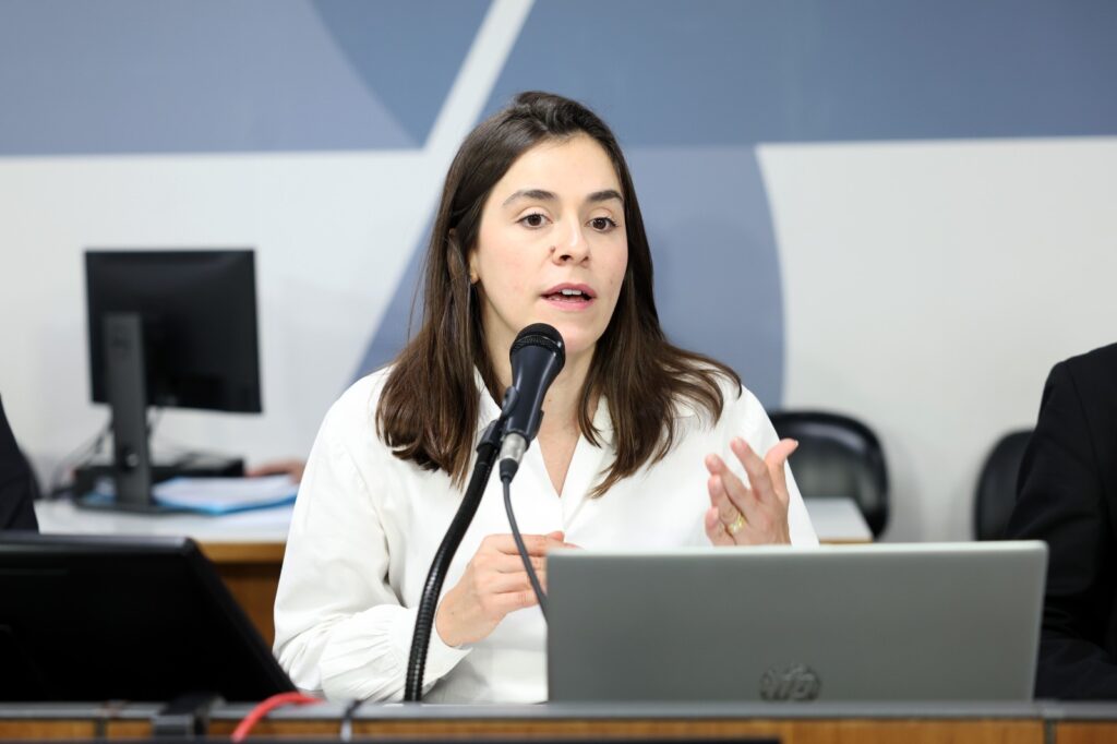 almg-aprova-projeto-de-lohanna-e-libera-doacao-do-hospital-regional-para-a-ufsj-instalar-hospital-universitario-em-divinopolis