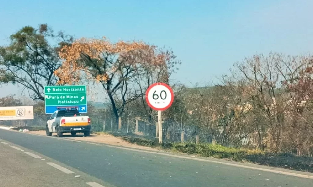 a-cada-dois-dias,-tres-pessoas-morrem-em-rodovias-federais-de-minas-gerais,-aponta-levantamento