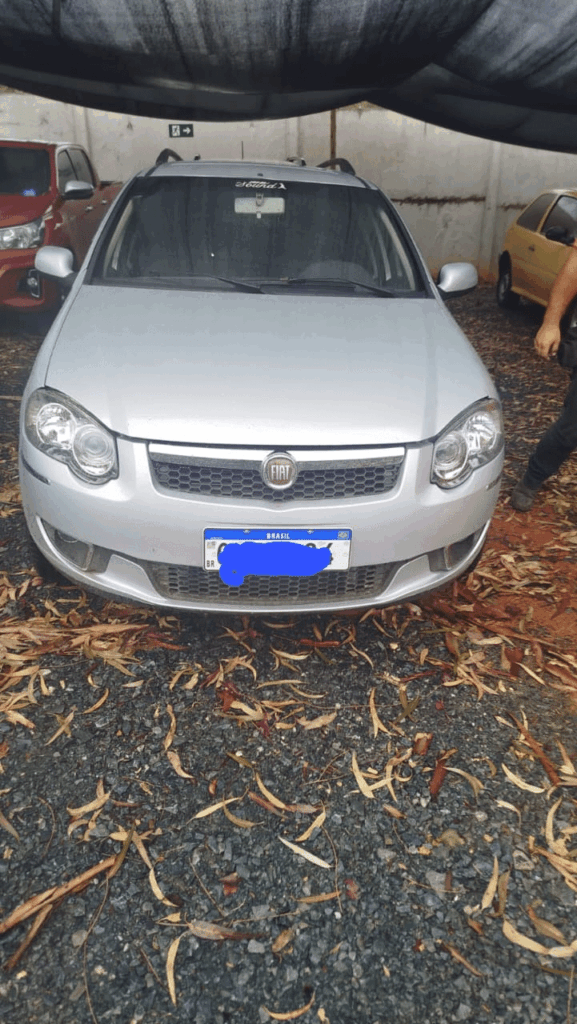 policia-militar-recupera-veiculo-produto-de-crime-em-formiga