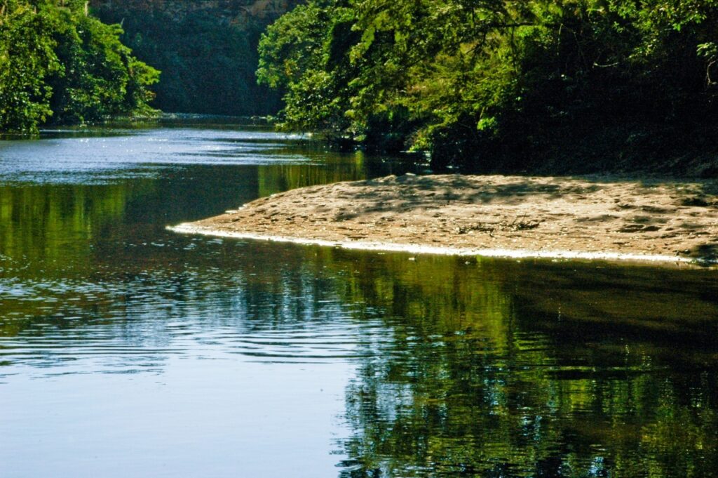 cobranca-pelo-uso-da-agua-ganha-tecnologia-e-transparencia-em-minas-gerais