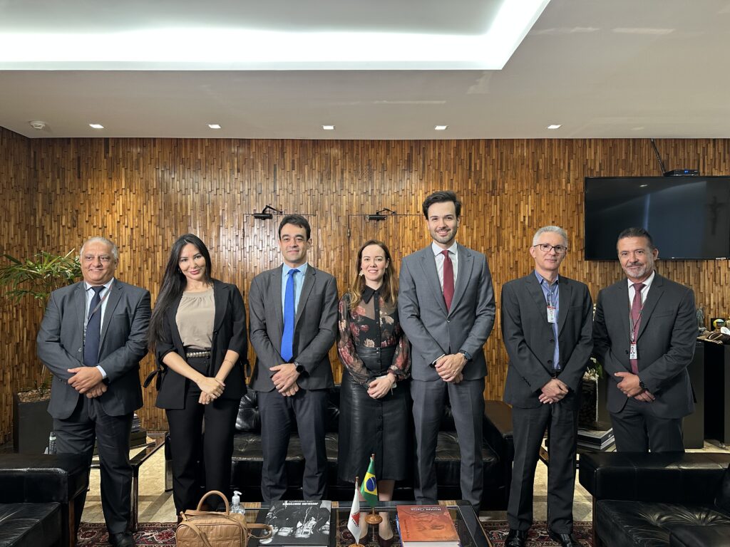 governo-de-minas-e-almg-firmam-parceria-para-levar-sei!mg-as-camaras-municipais