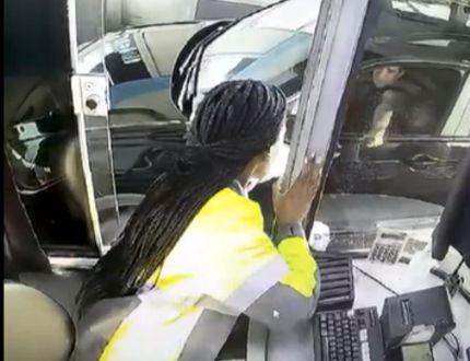 minas:-feminicidio-com-farsa-de-acidente-na-mg-050;-criminoso-usa-corpo-da-vitima-ao-volante-e-e-desmascarado-no-pedagio