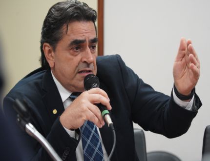 domingos-savio-(pl)-surpreende-pesquisa-ao-senado-e-aparece-entre-os-mais-citados-em-minas