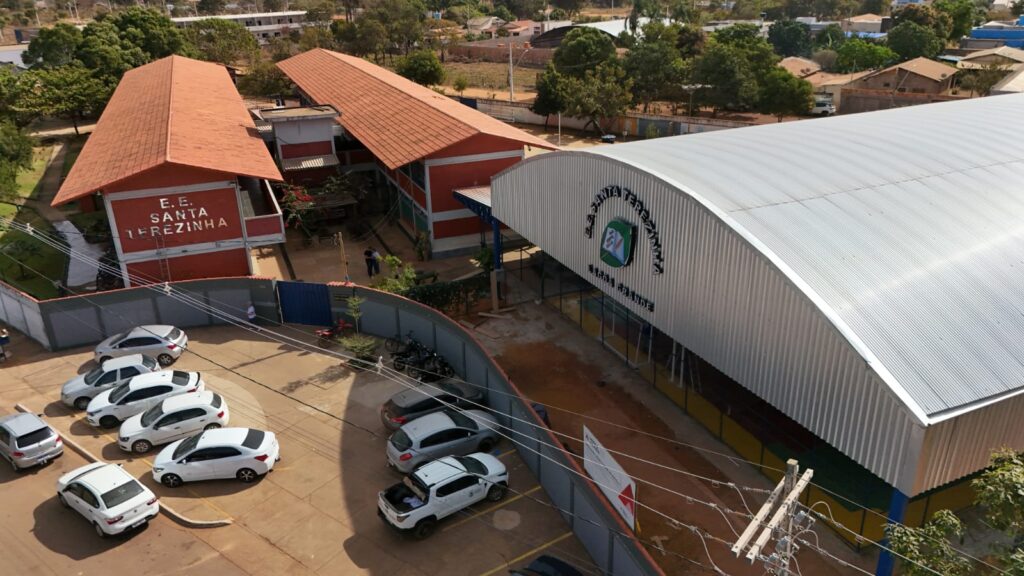 ano-letivo-de-2025-marca-avanco-historico-na-aprendizagem-e-modernizacao-da-rede-estadual-mineira