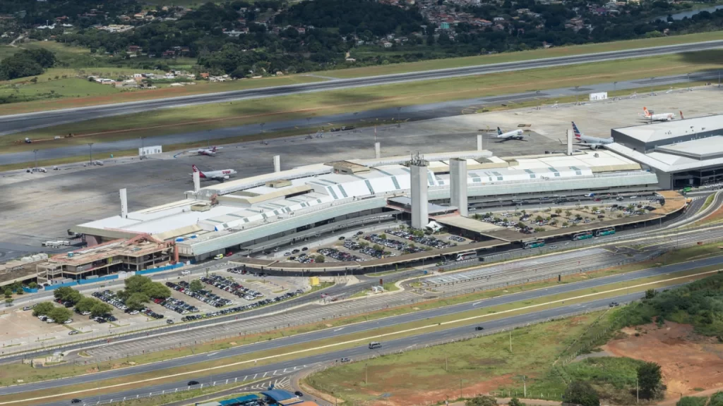 minas-amplia-malha-aerea-em-2026-com-novos-voos-da-latam-entre-confins,-congonhas-e-uberlandia