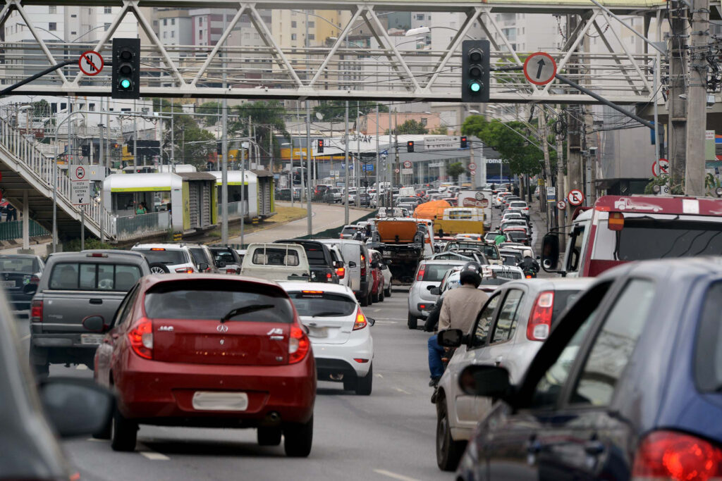 minas-avanca-na-implementacao-do-novo-processo-para-a-carteira-nacional-de-habilitacao