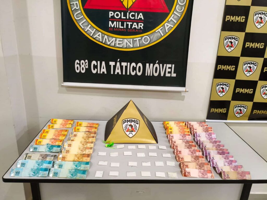 pmmg-prende-dois-homens-por-trafico-e-apreende-drogas-e-veiculo-em-nova-serrana