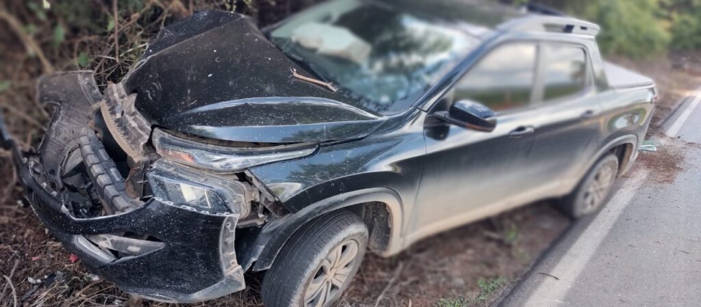 motorista-embriagado-causa-acidente-e-deixa-ferido-na-lmg-818-em-para-de-minas