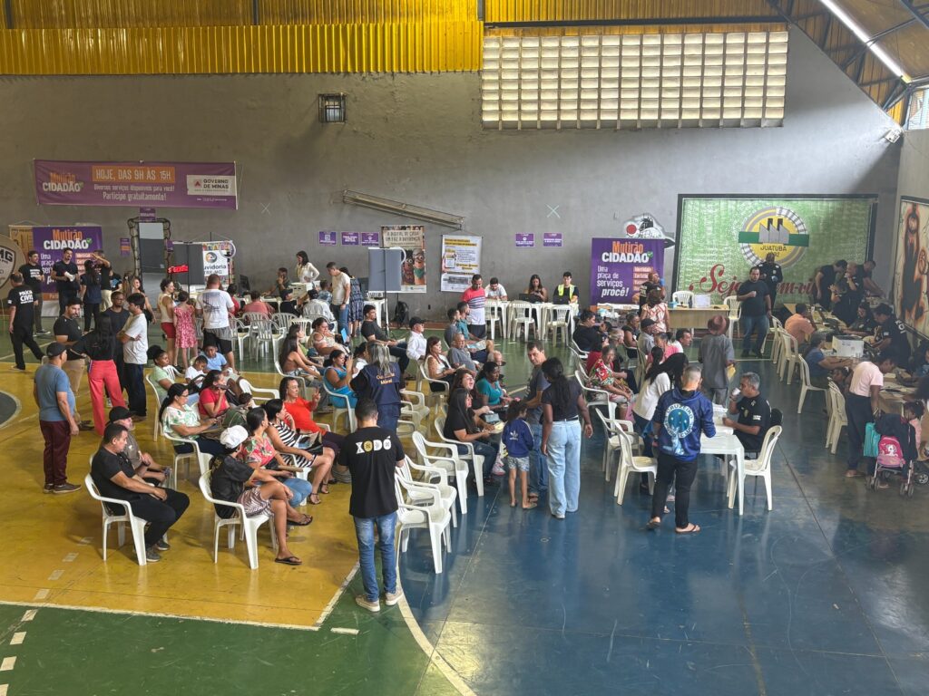 ouvidoria-geral-de-minas-encerra-2025-com-recordes-de-atendimento-e-leva-ultimo-mutirao-cidadao-do-ano-a-juatuba