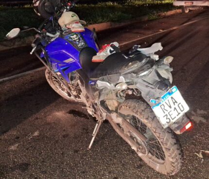 acidente-fatal-na-mg-050:-motociclista-perde-controle,-bate-em-placa-e-morre-em-divinopolis