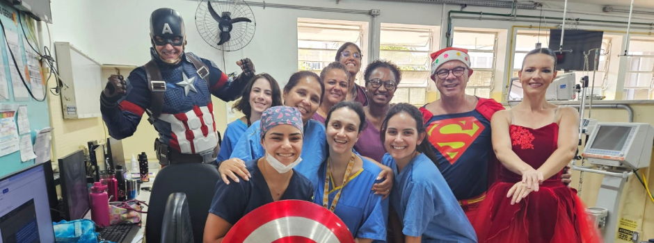 acao-de-natal-alegra-criancas-nos-hospitais-da-fhemig 