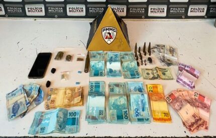 operacao-cavalo-de-aco:-pm-prende-motociclista-que-fazia-delivery-de-drogas-em-divinopolis