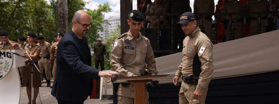 governo-de-minas-participa-da-solenidade-de-passagem-de-comando-da-4a-regiao-da-policia-militar,-em-juiz-de-fora