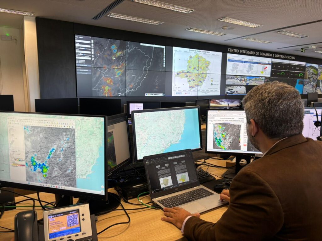 sistema-de-meteorologia-do-igam-fortalece-prevencao-a eventos-climaticos-extremos-em-minas-gerais