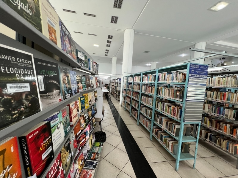 biblioteca-ataliba-lago-amplia-acervo-e-vira-opcao-cultural-de-ferias-em-divinopolis
