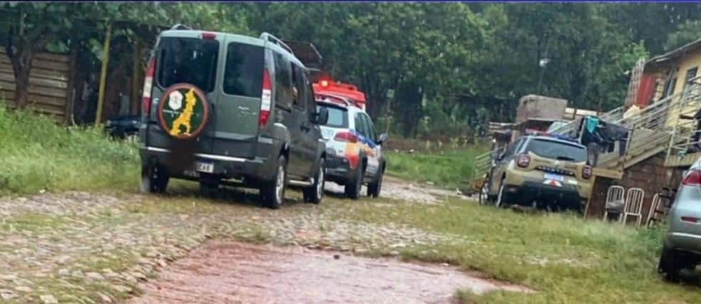 autores-de-homicidio-em-para-de-minas-sao-presos-em-divinopolis-e-arma-e-apreendida