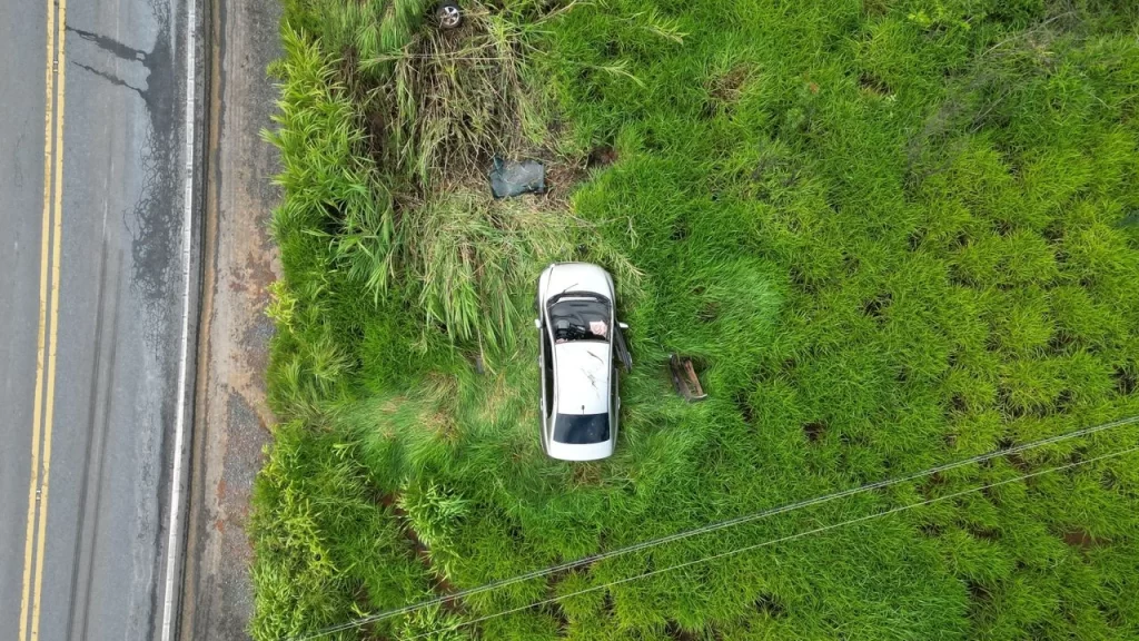 motorista-morre-apos-honda-civic-sair-da-pista-na-br-354-em-corrego-danta