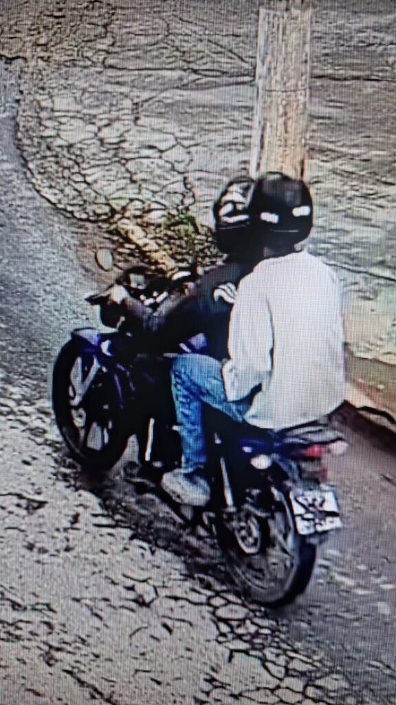 pm-recupera-motocicleta-furtada-e-prende-dois-ladroes-em-para-de-minas