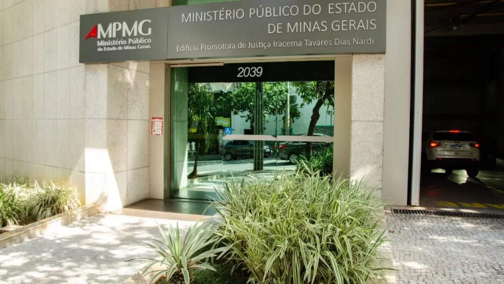 homem-e-condenado-a-60-anos-por-feminicidio-e-a-pagar-r$-100-mil-em-abaete