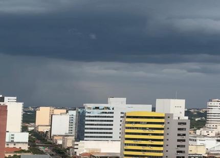 defesa-civil-emite-alerta-para-chuvas-intensas-e-ventos-fortes-em-divinopolis-e-todo-estado